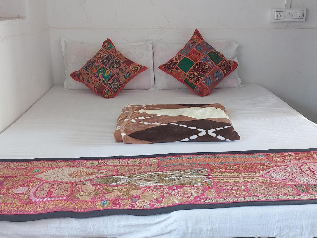 Hotel Kota Kunj Heritage Пушкар Екстер'єр фото