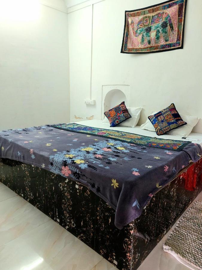 Hotel Kota Kunj Heritage Пушкар Екстер'єр фото