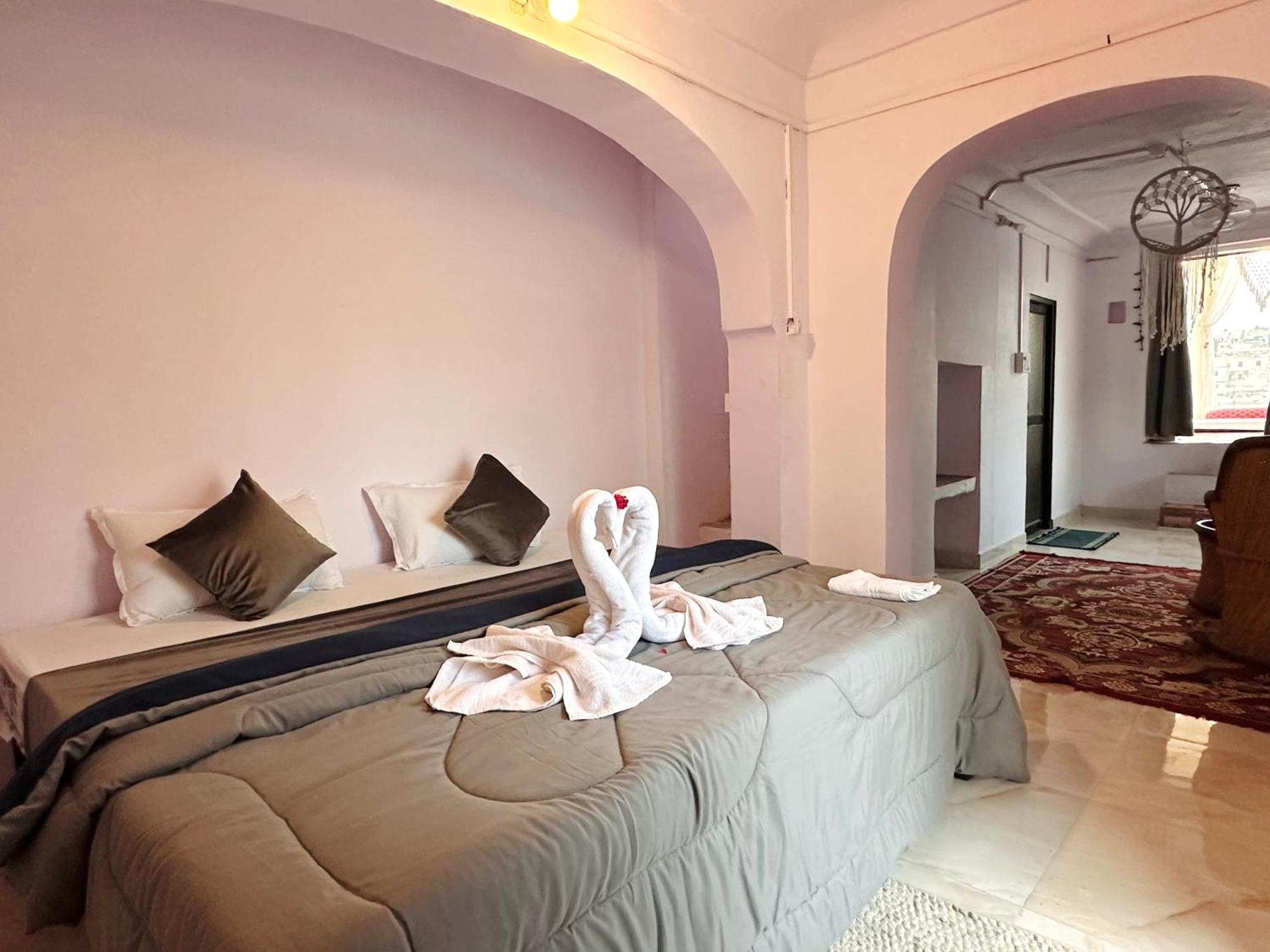 Hotel Kota Kunj Heritage Пушкар Екстер'єр фото